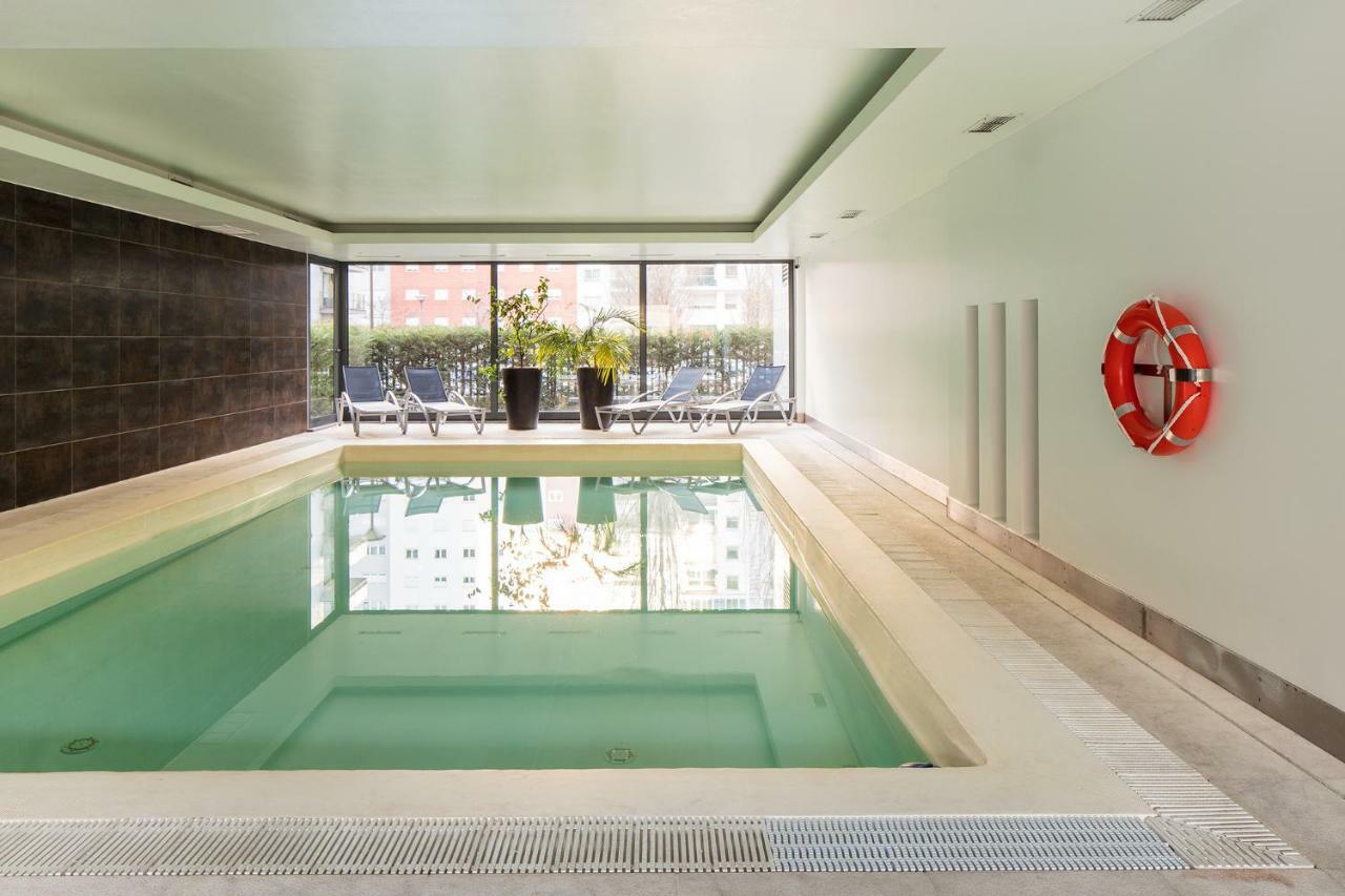 Apartment Skyscraper Riverview With Indoor Pool *