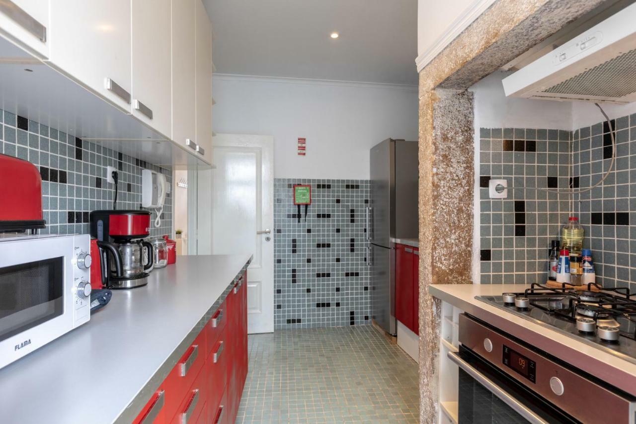Fantastic Family In Estrela Apartamento Lisboa