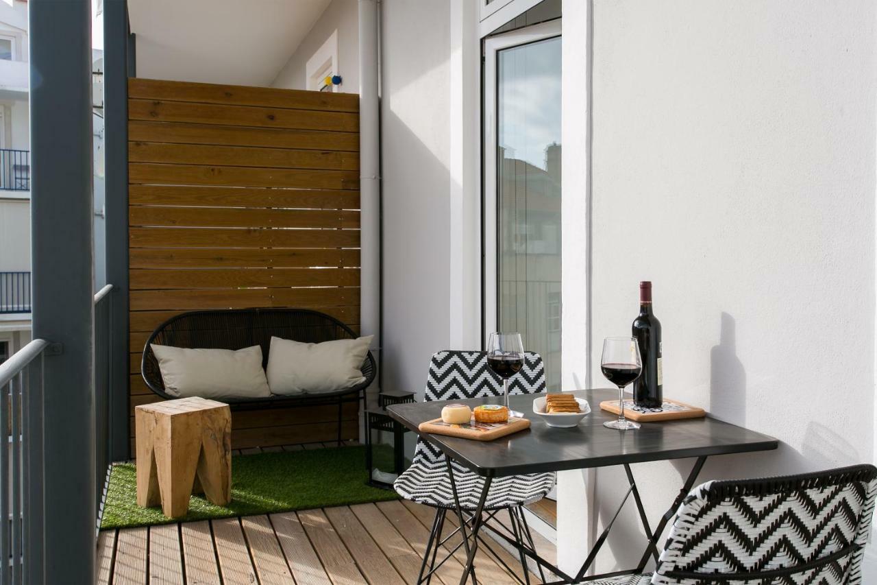 Altido Elegant Deluxe & Altido Luxurious 3-bedroom Apt With Terrace In Intendente * Lisbon