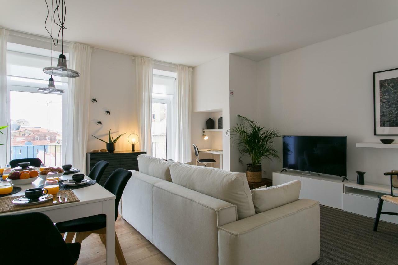 Apartment Altido Elegant Deluxe & Altido Luxurious 3-bedroom Apt With Terrace In Intendente Lisbon