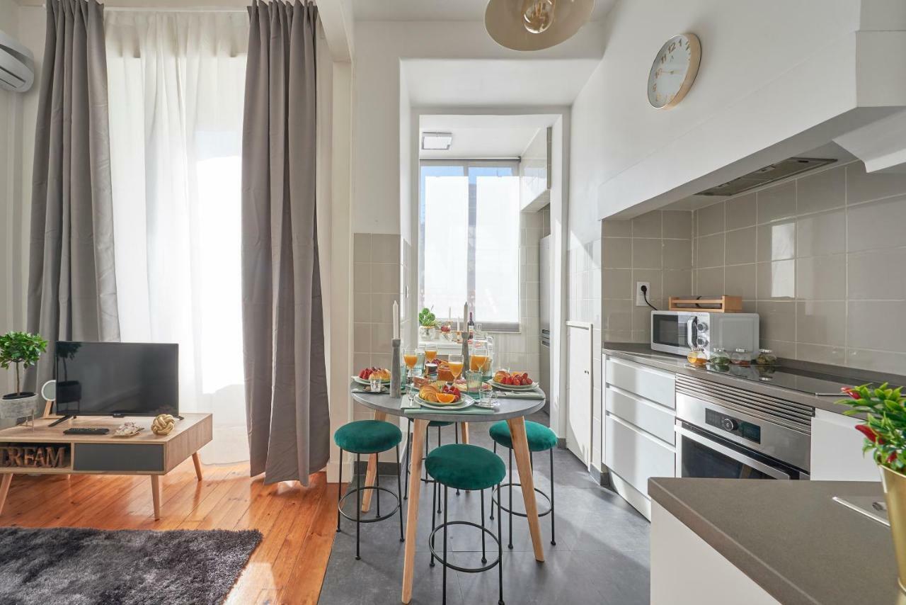 Casa Portuguesa Chiado 25 Apartment Lisbon