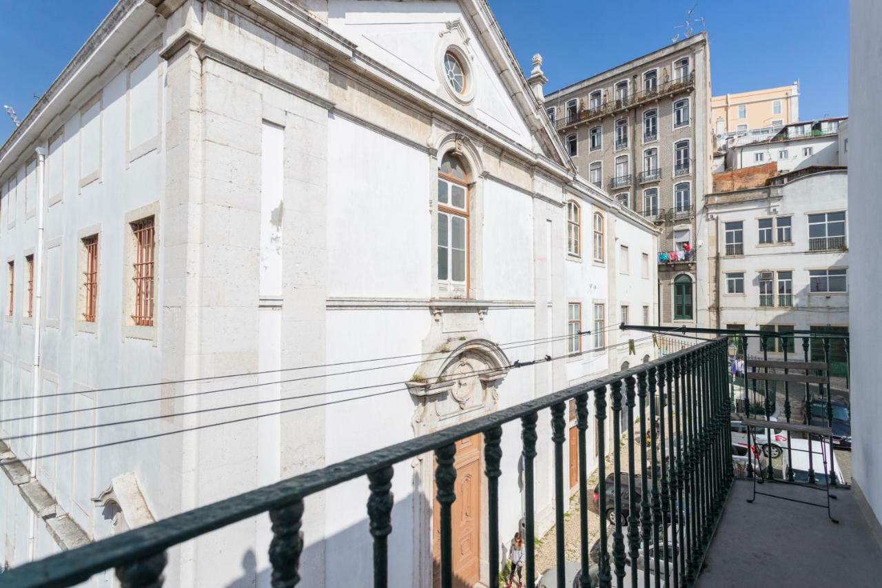 Center Alfama Apartment