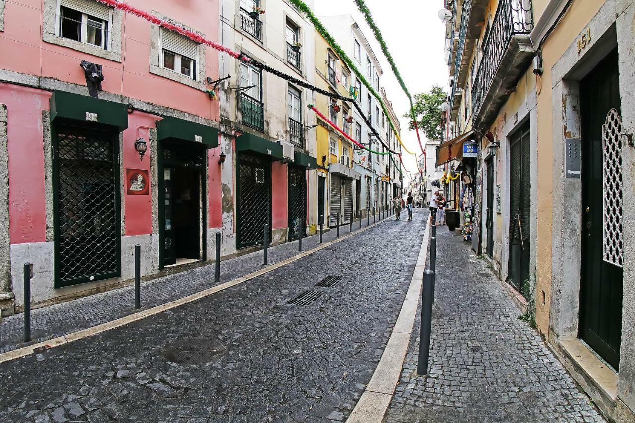 Romantichome At Alfama's Heart Lisboa