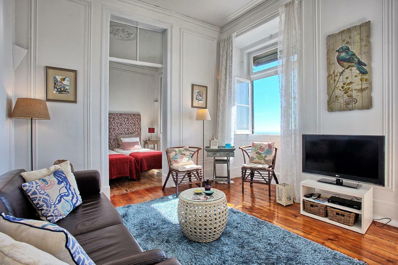 Apartment Localtraveling Alfama River View - Family Lisbon