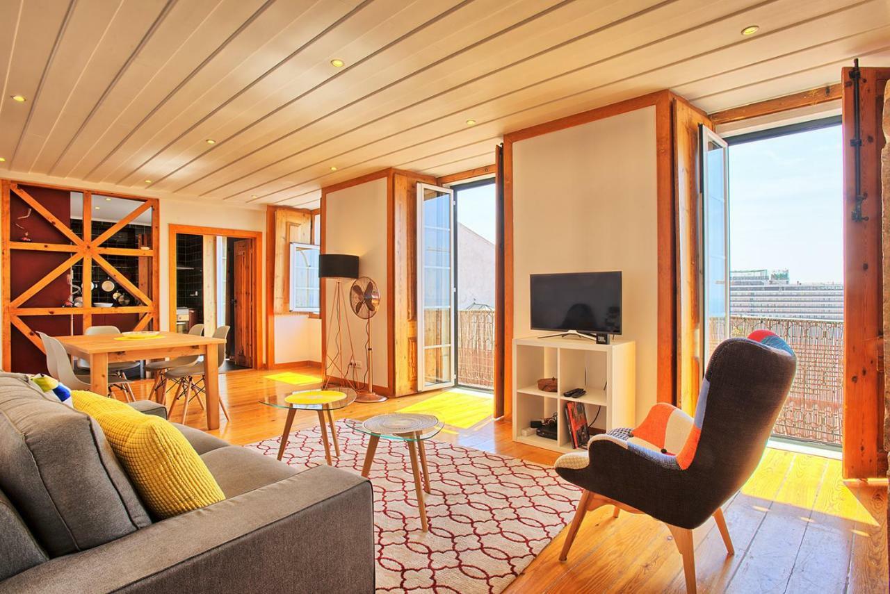 Localtraveling Alfama River View - Family * Lisbon