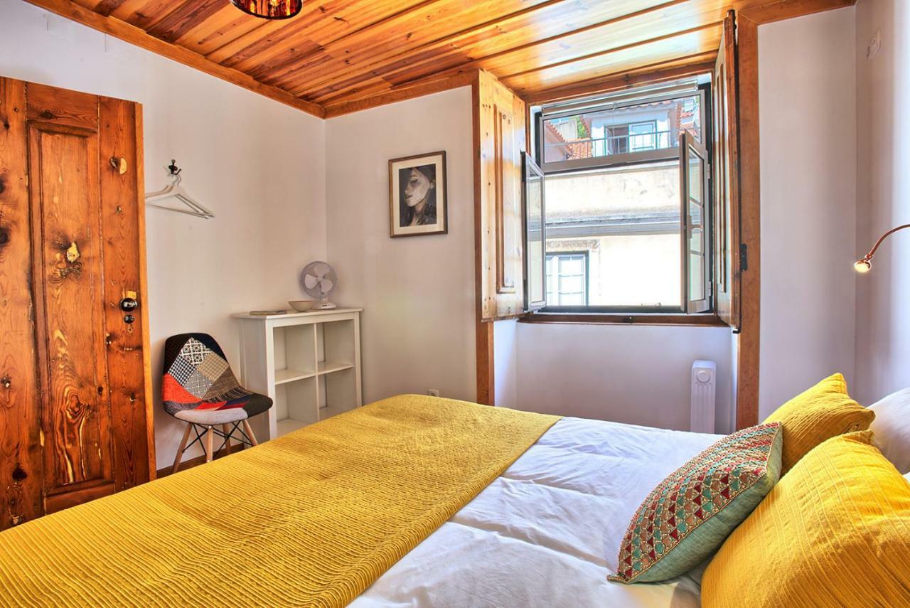 Localtraveling Alfama River View - Family * Lisbon