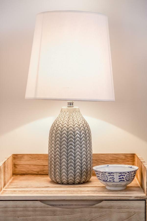 Apartment Renovated Sunny With Amazing Sunset Balcony , By Timecooler Lisbon