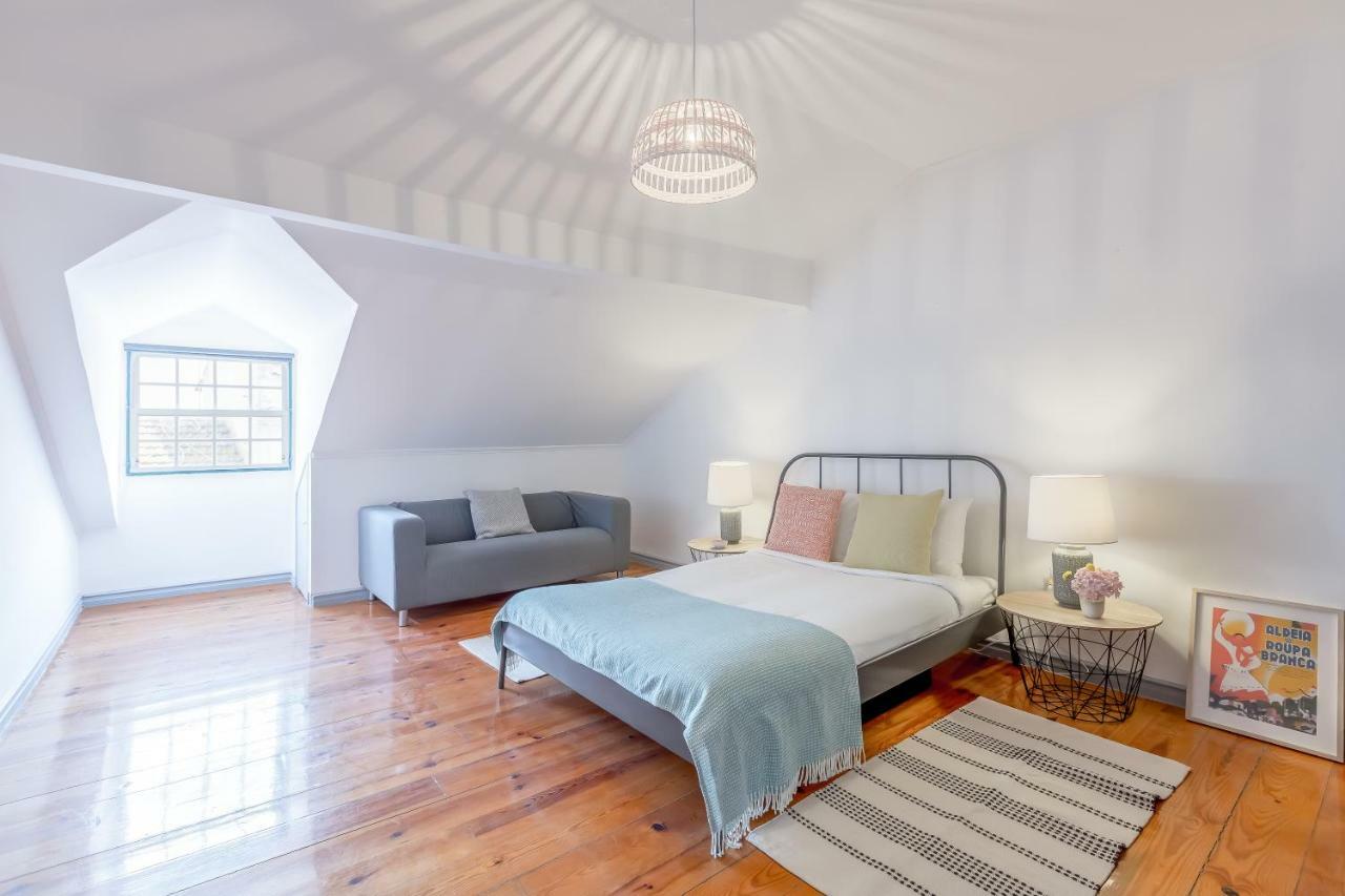 Bright & Spacious Alfama Apartment, By Timecooler Apartment