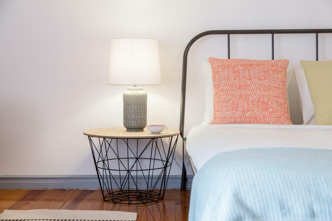 Bright & Spacious Alfama Apartment, By Timecooler Lisbon