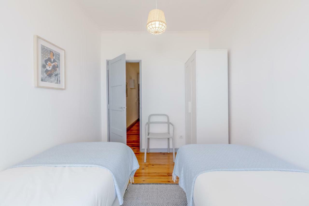 Bright & Spacious Alfama Apartment, By Timecooler Apartment Lisbon