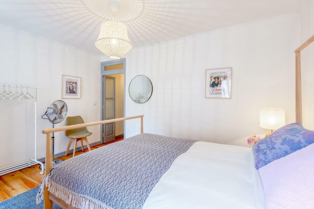 Apartment Alfama, Bright And Spacious With Private Terrace, By Timecooler Lisbon