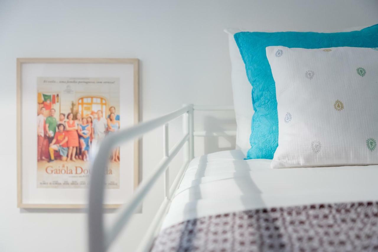Apartment Alfama, Bright And Spacious With Private Terrace, By Timecooler *