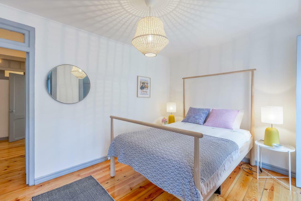 Alfama, Bright And Spacious With Private Terrace, By Timecooler * Lisbon