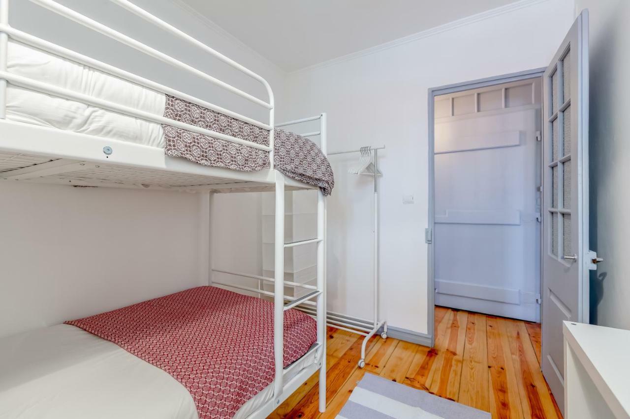 Apartment Alfama, Bright And Spacious With Private Terrace, By Timecooler