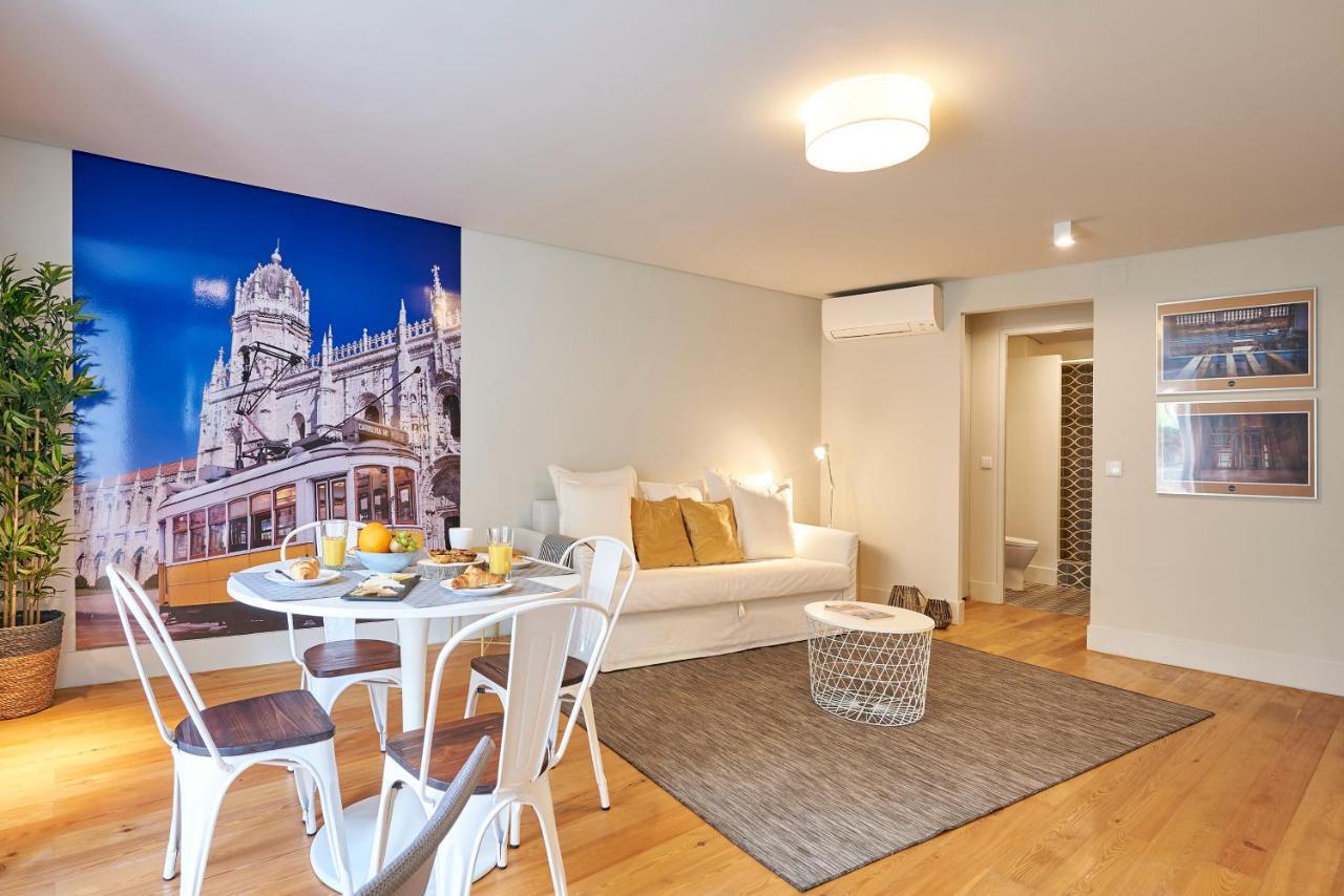 Modern Bica Dos Olhos Apartment *