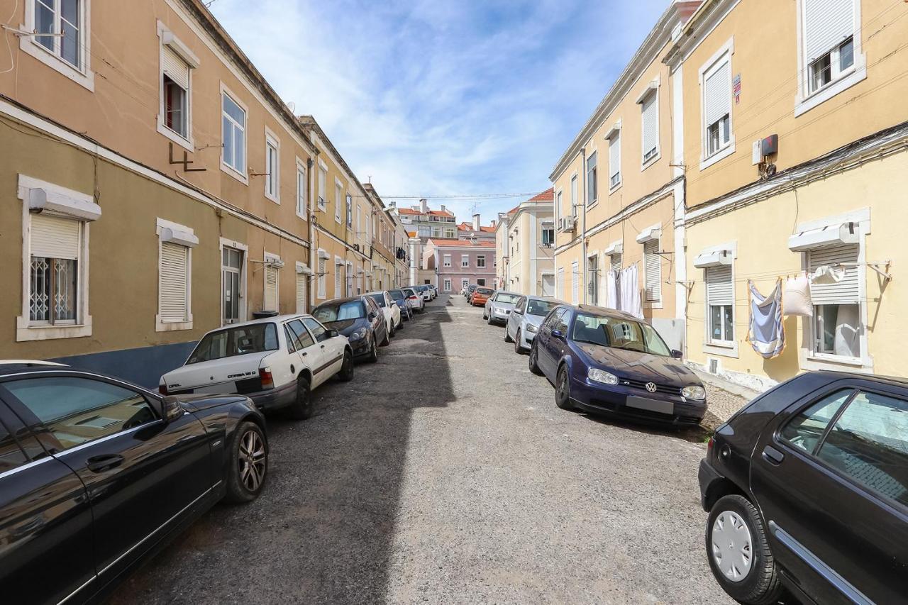 Wal Apartments- 3 Bedrooms With Parking Space * Lisbon