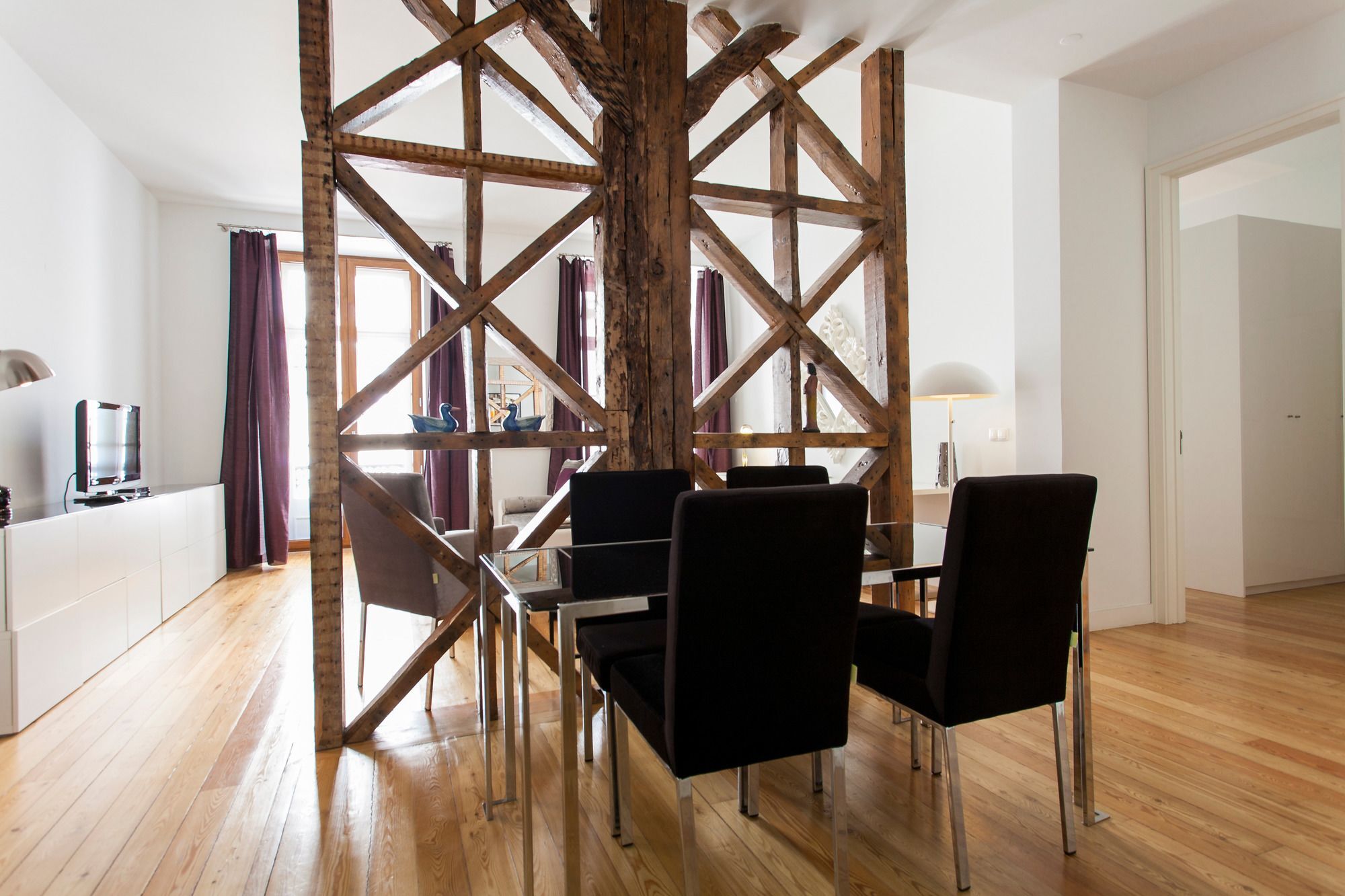 Downtown Brown By Homing * Lisbon