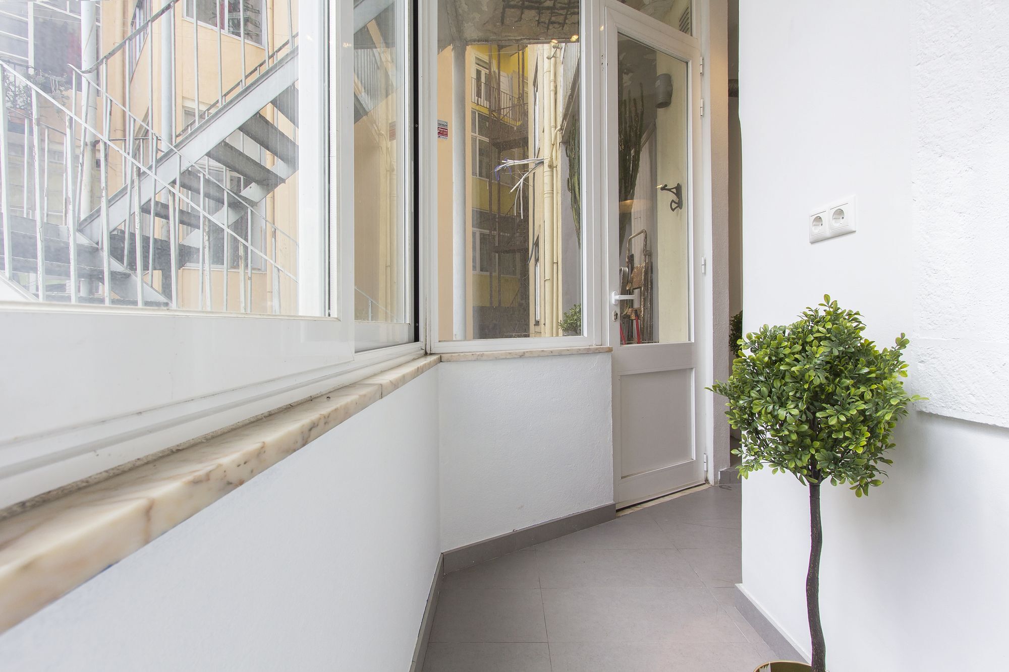Marques Prestige By Homing * Lisbon