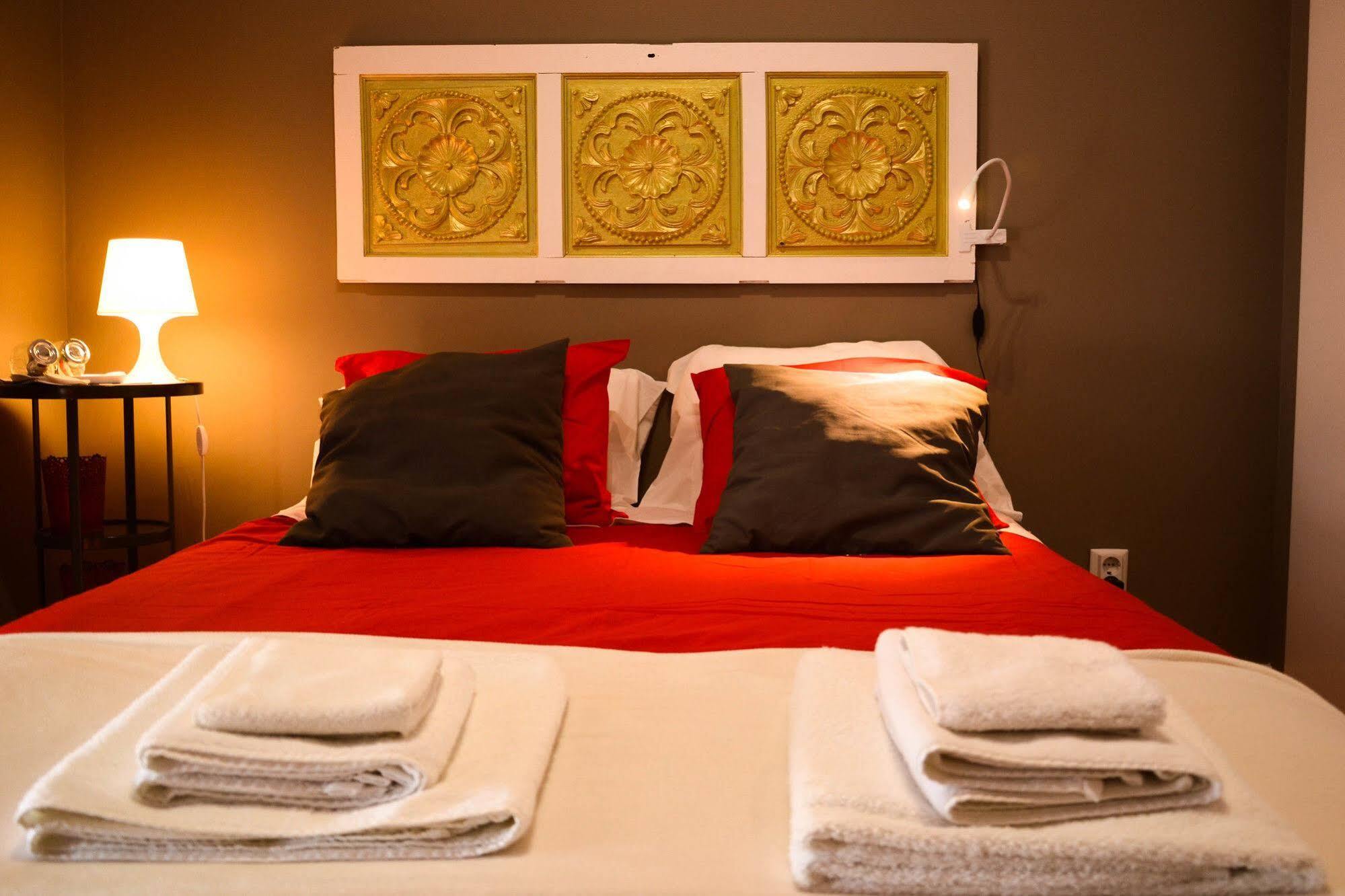 Guest house Alvalade Ii Airport 3*