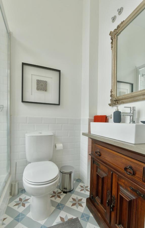 Portuguese Charm In Apartamento *