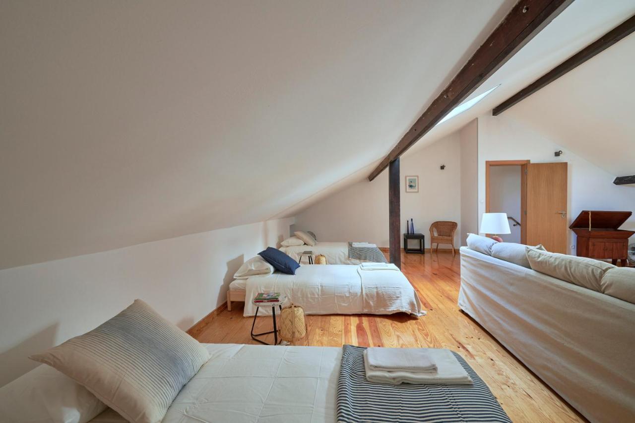 Apartment Renovated And Spacious Duplex With Patio, By Timecooler Lisbon
