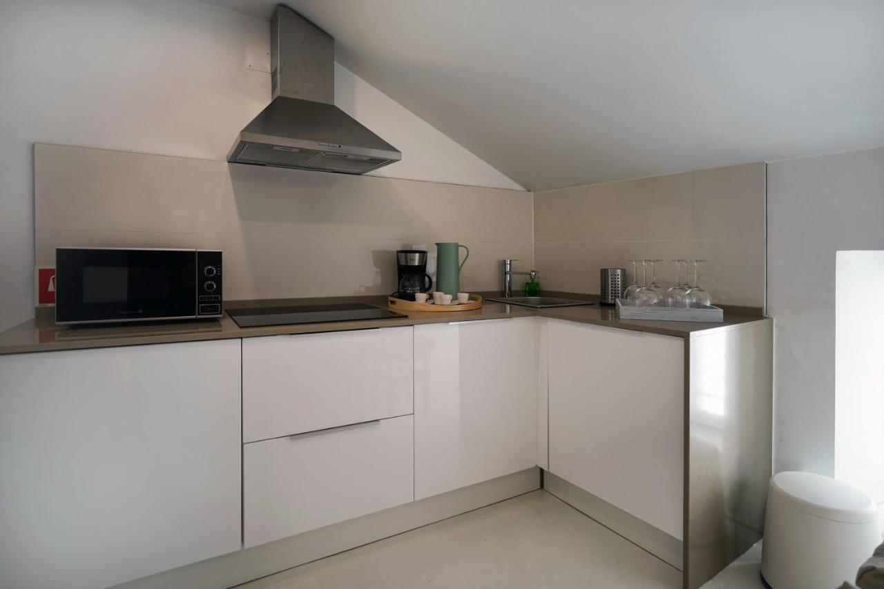 Alfama Historical 3 Bedroom Duplex * Lisbon