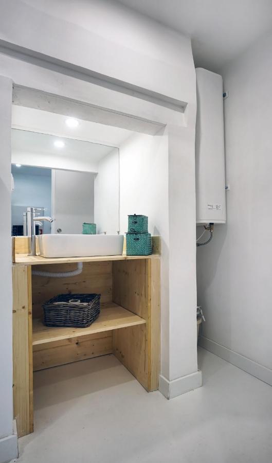 Alfama Historical 3 Bedroom Duplex Apartment Lisbon