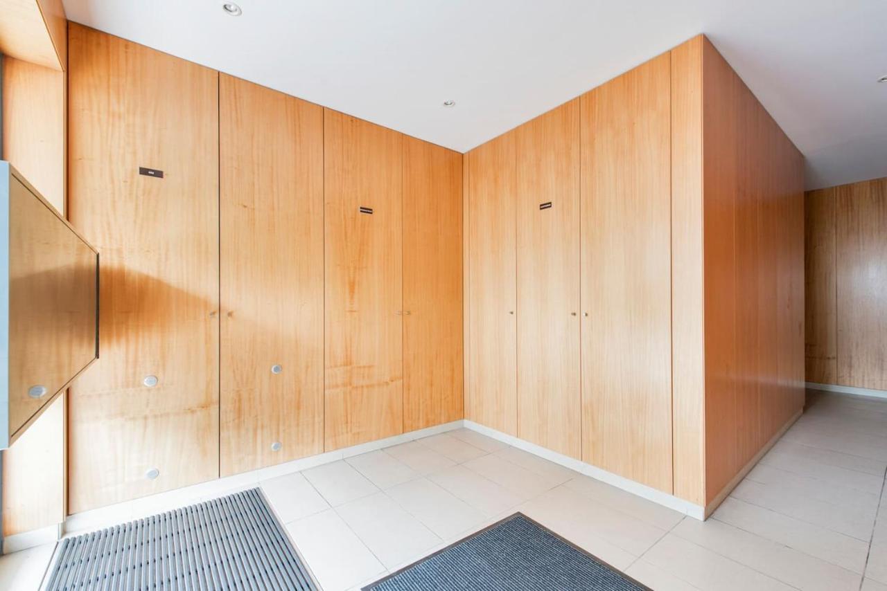 Lovely 3 Bedroom For The Perfect In Apartment Lisbon