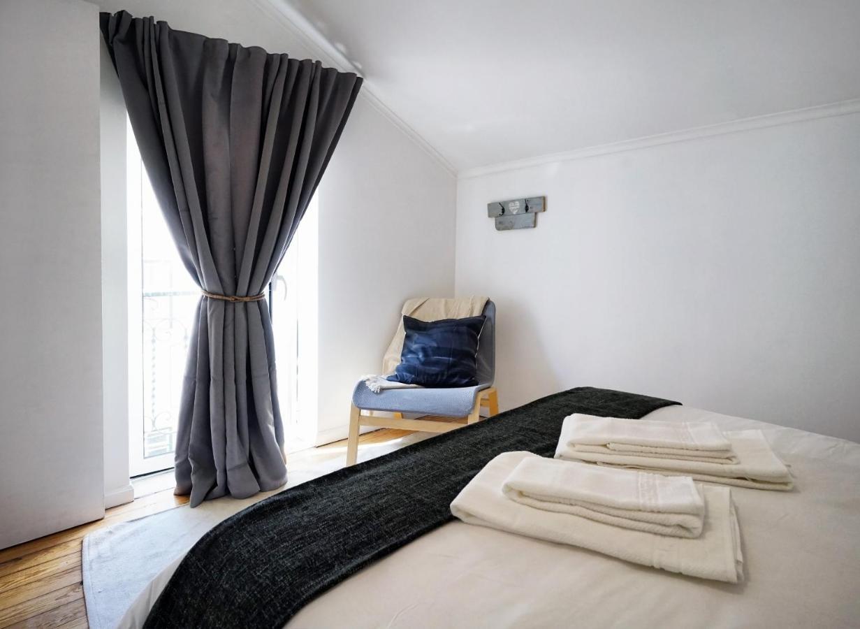 Apartment Alfama Historical 3 Bedroom Duplex Lisbon