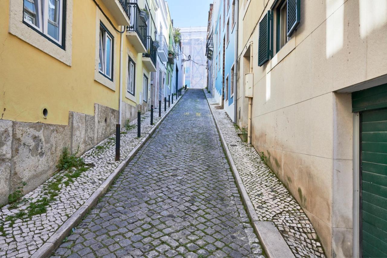 Renovated And Spacious Duplex With Patio, By Timecooler Apartment Lisbon