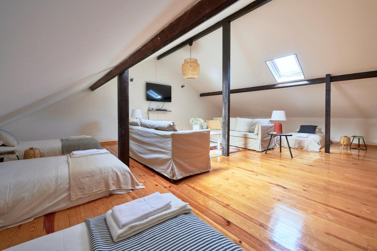 Apartment Renovated And Spacious Duplex With Patio, By Timecooler