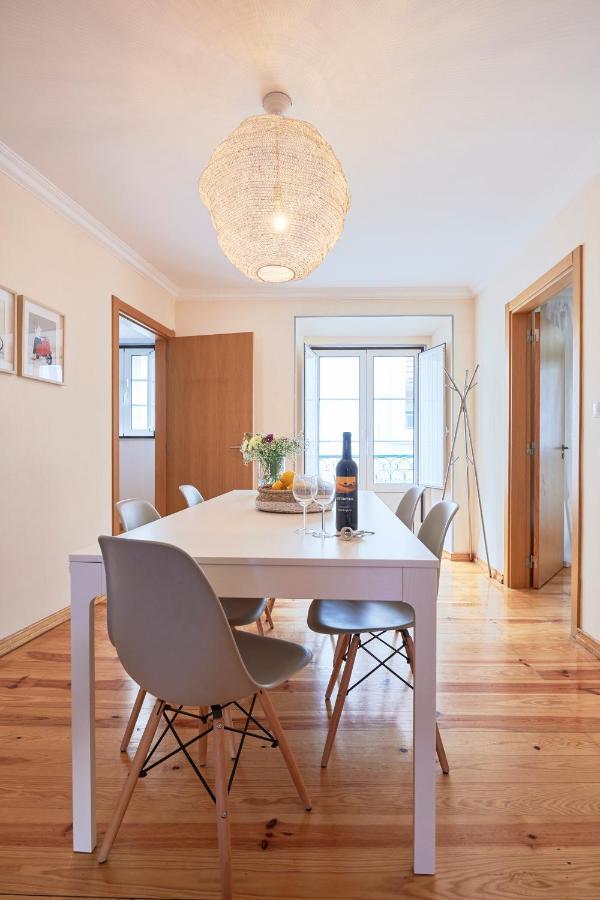 Apartment Renovated And Spacious Duplex With Patio, By Timecooler