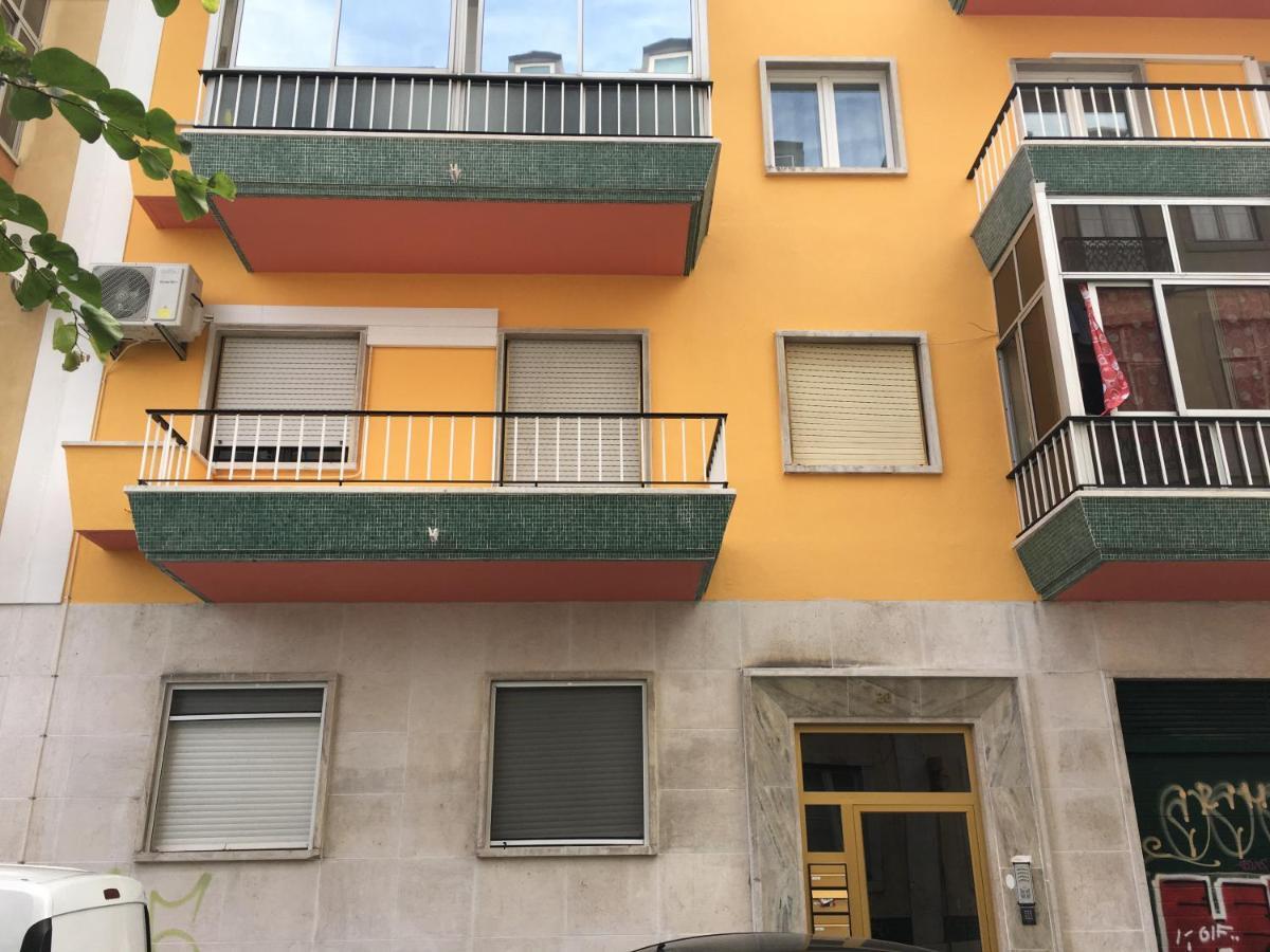 Mouraria House And Quiet With A Balcony Apartment