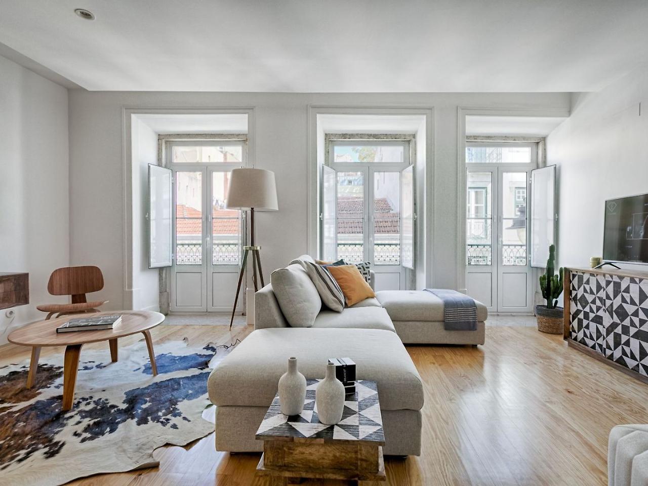 Apartment Deco Gem In Santa Catarina *