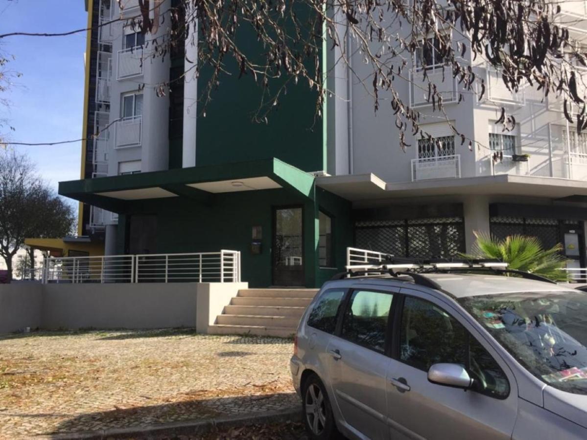 Studio75 Telheiras Apartamento