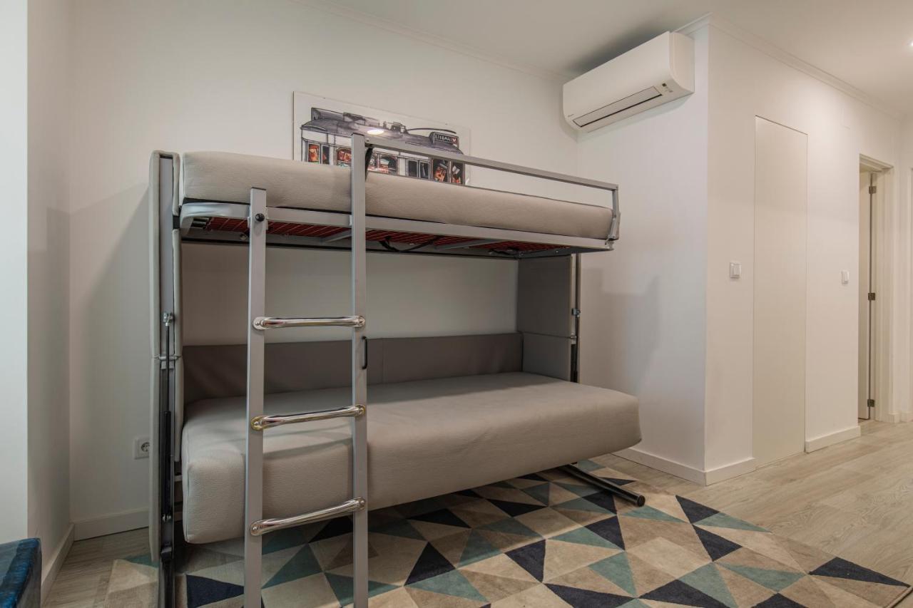 Apartment Sweet By Heart *