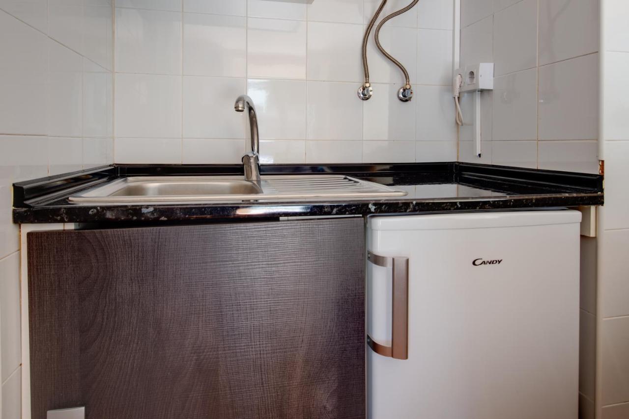 Cosy By The Flea Market And Tram 28 Apartment *