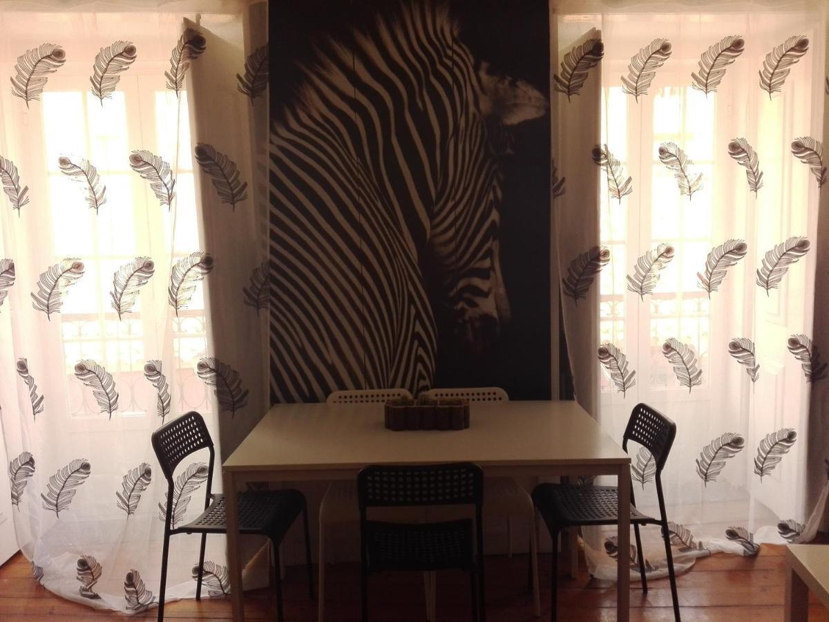 Friends - Sao Bento Apartment Lisbon