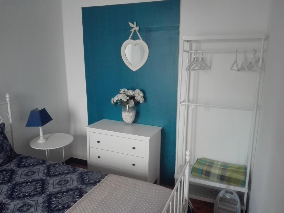 Friends - Sao Bento Apartment Lisbon