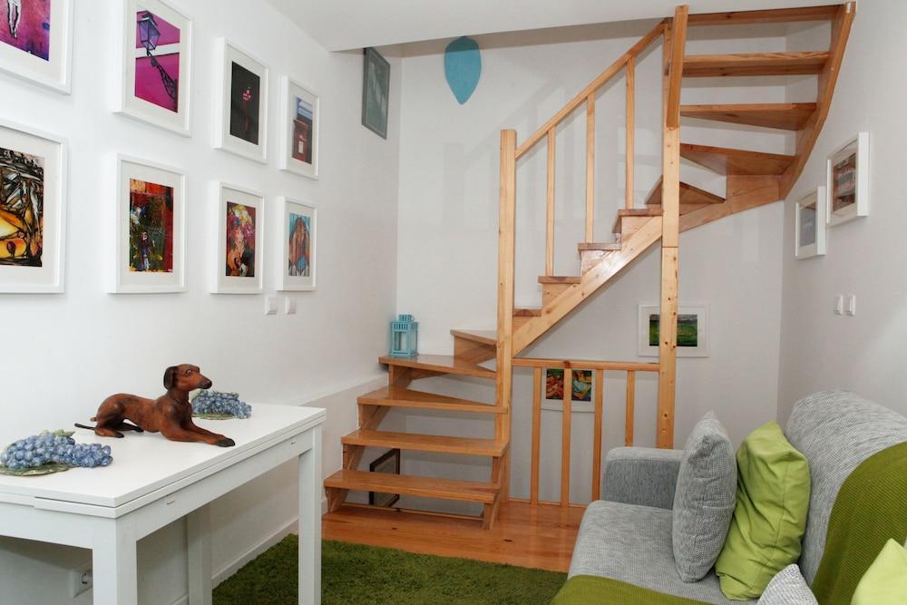 Apartment Alfama Yellow House