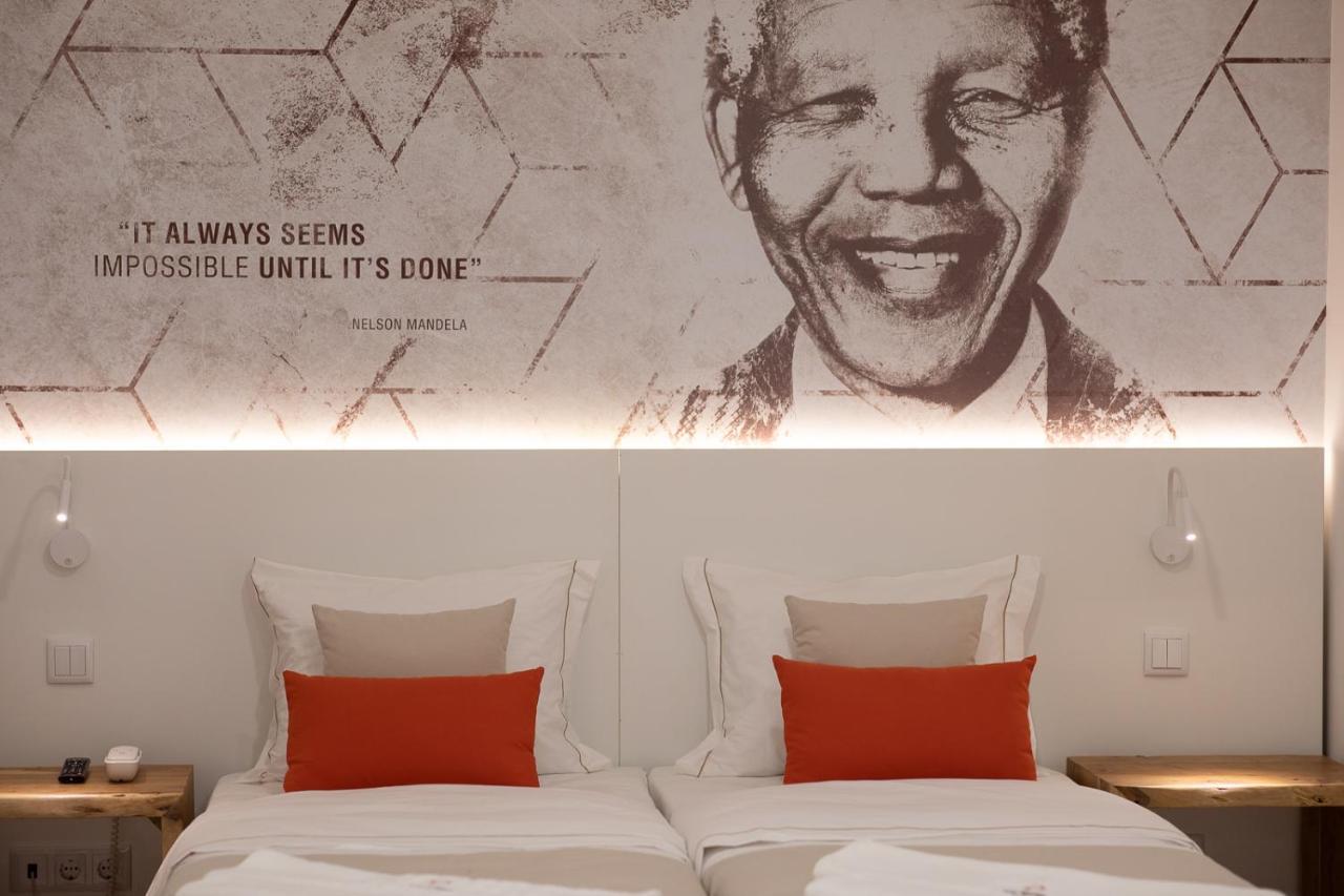 Hotel The Icons