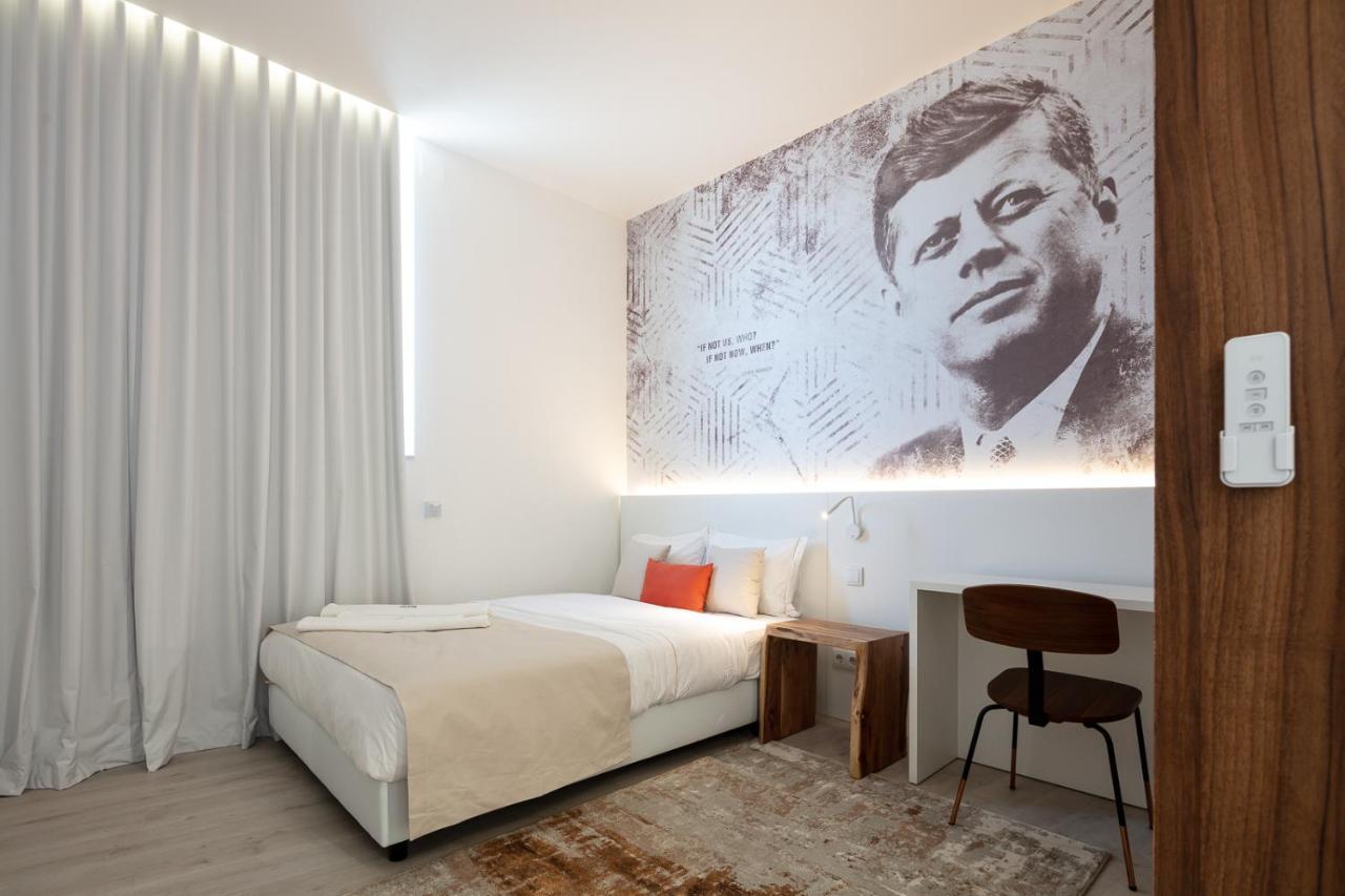 Hotel The Icons 3*