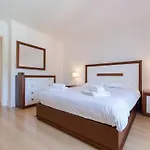 Villa Garidas Titanio - Modern And Spacious 5 Bedroom Villa For 10 - Private Gated Pool