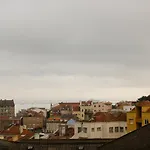 Enjoy Lisbon Graca 2