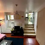 Alfama Apartments Sao Crispim