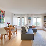 Modern Apartment With Swiming Pool & Garage - Lisbon