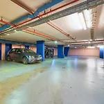 Modern Apartment With Swiming Pool & Garage - Lisbon