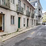 Lisboa, Central Lisbon, Charming Patio House, , Wifi, Air Conditioning, Near Metro, By Ig