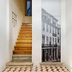 Alfama Sophisticate Flat With Balconies 2Bedrs 2Baths & Ac In 19Th Century Building Historic Center