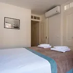 Correeiros Downtown Duplex & Deluxe Apartment